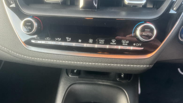 Toyota Corolla 2.0 VVT-i Hybrid GR Sport 5dr CVT Hybrid Estate